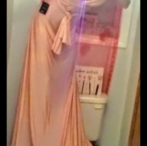 Small nwt lulus one piece romper maxi - Picture 7 of 7